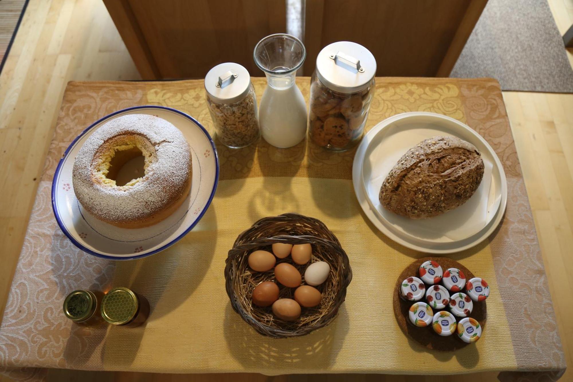 カーリ Casa La Gorgaヴィラ エクステリア 写真
